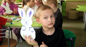 Ko dara bibliotēkā bibliotekārs? 