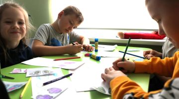 Ko dara bibliotēkā bibliotekārs? 