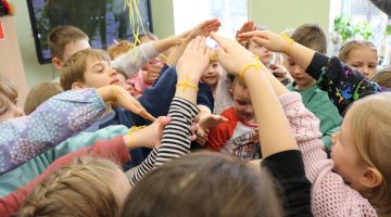 Pavasara svētki kopā ar Jēkabpils 2.vidusskolas 1.b. klasi