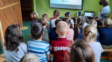 Bibliotekārā stunda kopā ar PII 