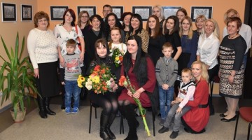 Latvijas pilis un muižas Megijas Meļņikas zīmējumos