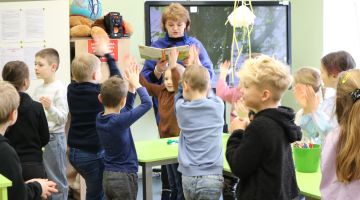 Pavasara svētki kopā ar Jēkabpils 2.vidusskolas 1.b. klasi