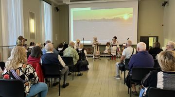 Literāri muzikālā pēcpusdiena “Tik mirklis vien un dzejā pateikts viss