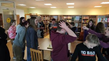 Eiropas diena Salas bibliotēkā kopā ar Salas vidusskolas skolēniem