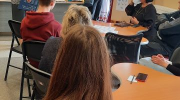 Cik viens mēs par otru zinām?