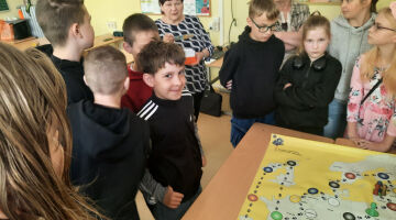 Eiropas  dienas pasākums Ābeļu pamatskola