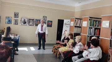 Pērlīšu gleznu izstāde 