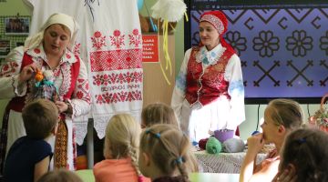 Innas Jansones Putnu sargātāju Radošā darbnīca