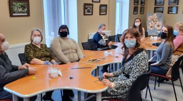 Radoša darbnīca: Radām prieku