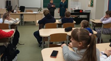 Informatīva stunda 