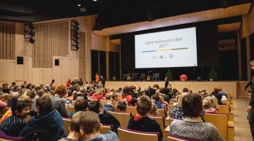 11.03. JGB Bērnu literatūras nodaļa saņem pateicības