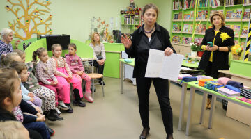 Tikšanās ar grāmatu autori un brīnišķīgo ilustratori Agiju Staku