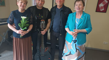 Muzikāli literārs pasākums ''Nāc sasildīt sirdi un ļauj klusumam uzplaukt..''