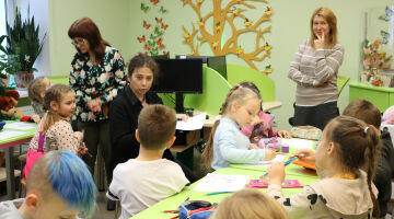 Tikšanās ar grāmatu autori un brīnišķīgo ilustratori Agiju Staku