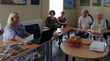 SARUNU PĒCPUSDIENA “ SENĀS FOTOGRĀFIJAS SKATOTIES…JĒKABPILS MŪZIKAS PAŠDARBNIEKI UN MANDOLĪNA’’