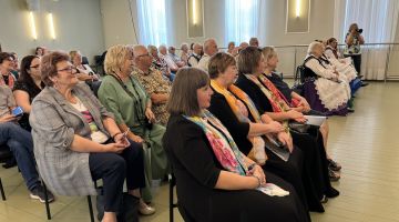Literāri muzikālā pēcpusdiena “Tik mirklis vien un dzejā pateikts viss