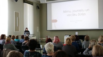Bibliotekāru sanāksme