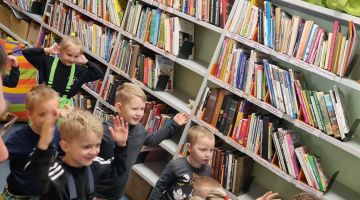 Bibliotekārā stunda