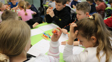  Bibliotekārā stunda “Māmiņdiena”!