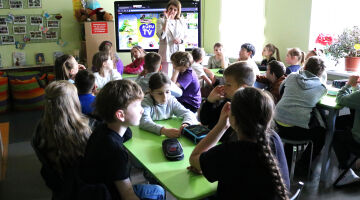 Bibliotekārā stundā “Ziedi