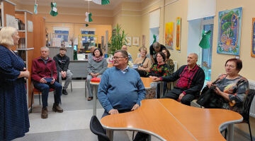 Tikšanās ar izstādes ‘’Kad sirds klusi dzied’’ autori Katerynu Baranovu