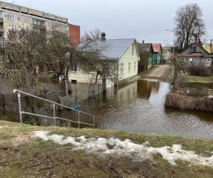 Pirmie sūkņi tika uzstādīti K. Skaubīša ielas galā. 