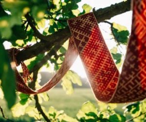 Tematiska izstāde:  Latvijas valsts svētki un tradīcijas