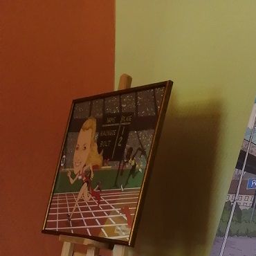 Ceļojošā izstāde “Ar smaidu…” piestāj Zasas bibliotēkā