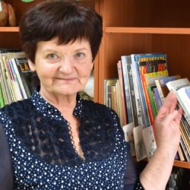  Atvadu vārdi Kalna bibliotēkas vadītājai Marutai Orbidānei