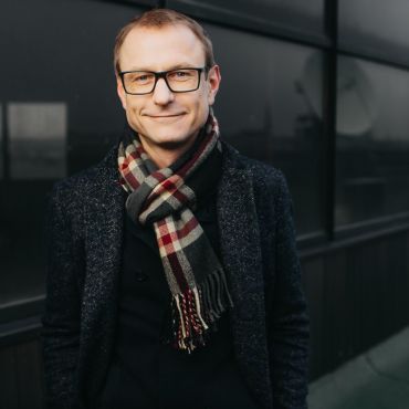 Mārtiņa Ķibilda TV projekts “Atslēgas” atdzimst izglītojošā interneta platformā www.atslegas.tv.