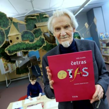 Virtuālā izstāde - Uldim Auseklim 80! 