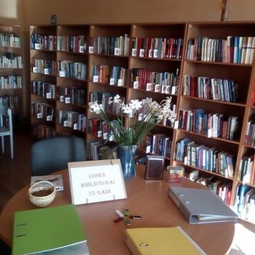 Lones bibliotēkai - 75